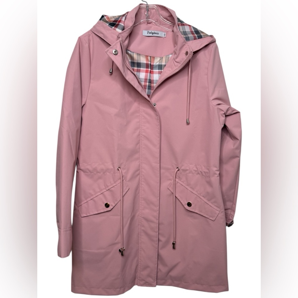 NWOT  Pink Trench Coat with Detachable Hood. Front pockets & drawstring hood.